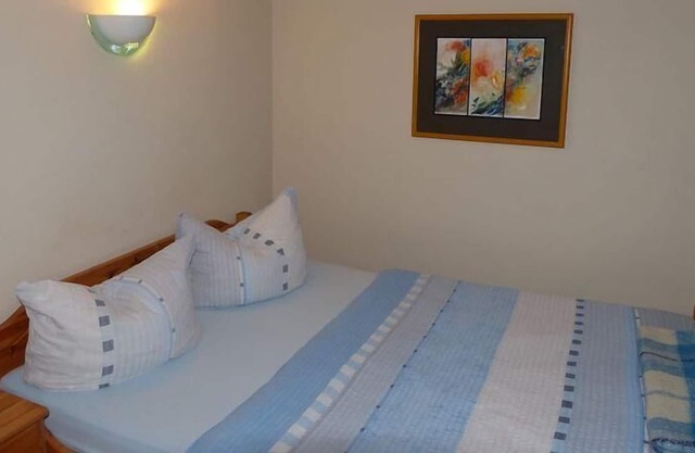 Doppelzimmer 25 qm, Souterrain, Du/wc