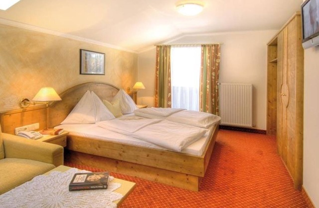 Doppelzimmer mit Dusche od. Bad, 7 Nächte Winter - Hotel Salzburger Hof