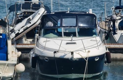 Dormire in barca di lusso a Nettuno