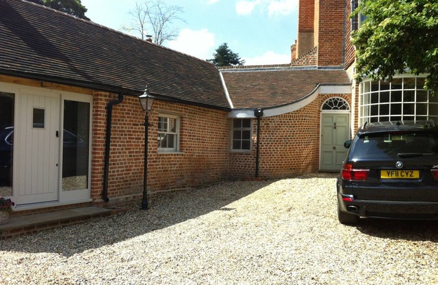Habitación doble en la conversión de granero de grado 2