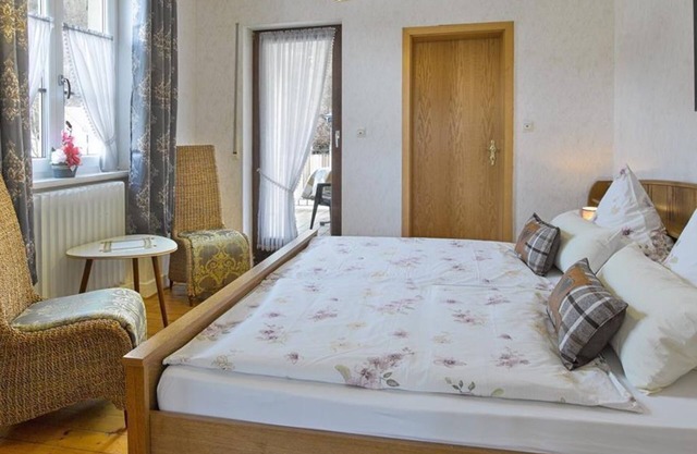 Habitación Doble con balcón - Pension Haus am Walde