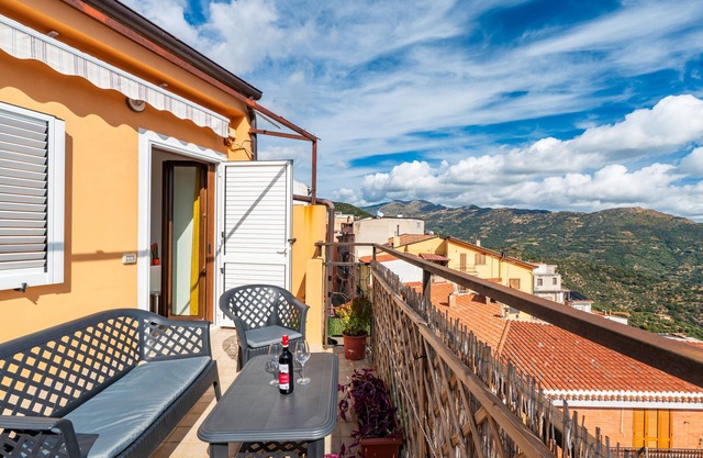 Habitación doble con baño privado y terraza panorámica