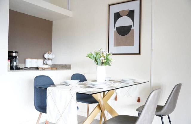 The Infinite Fountain Side Close to BellevueSquare