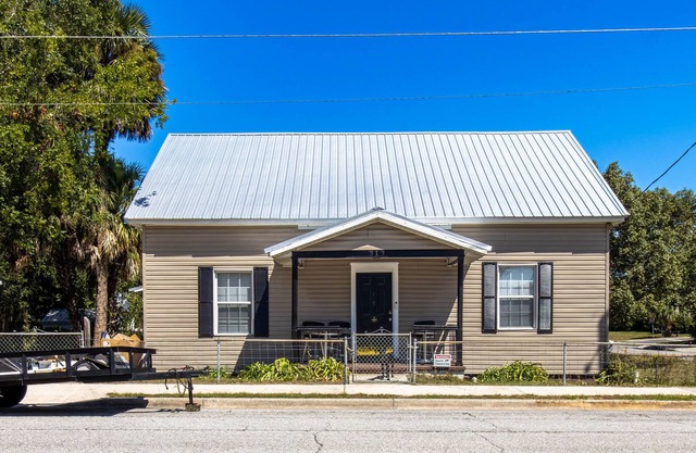 Wonderful 3-bedroom house Downtown in Lake City