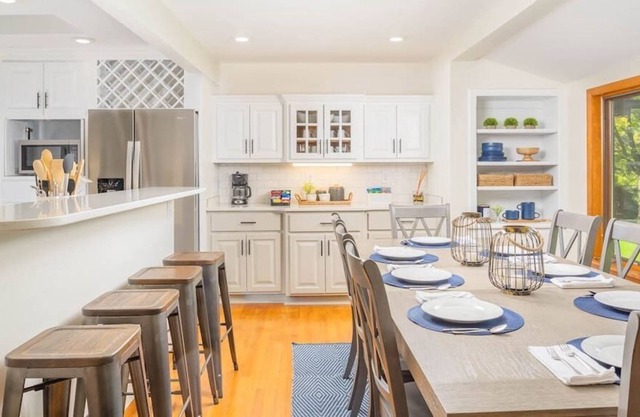 Dream Home on Dollar - Sleeps 10