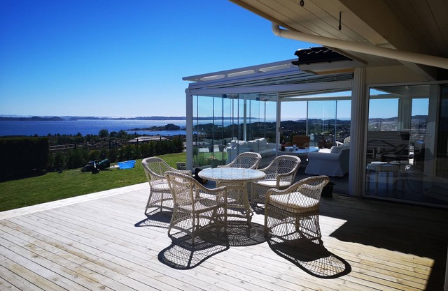 Casa de ensueño con vistas panorámicas al mar. No se pone mejor