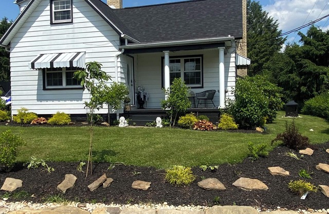 Drusilla’s Cottage Charming 3-bedroom house,AC, fitness room, garage & pavilion