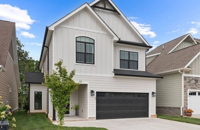 Dry Jack Tim- Water Views, Pool, Outdoor Fireplace