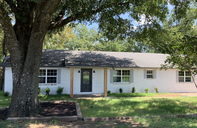 Casa Durant 4BDR / 56 acres a menos de 1/2 milla / Choctaw Casino / Fire Pit, Cornhole