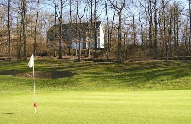 Durbuy villa with view on golf