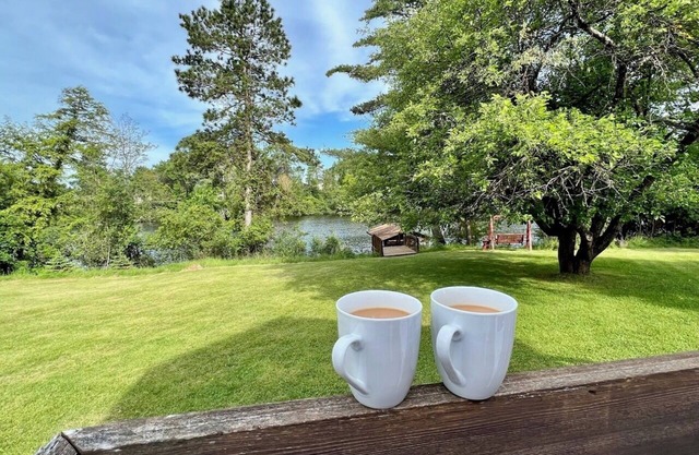 Eagles Bend Lake House, Located on The Chain of Lakes