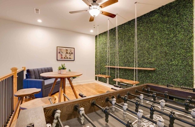 East Nash ~ BBQ & Yard Games ~ 2.5 mil to Broadway