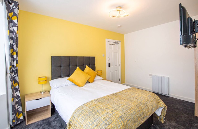 Eastern White House Flat A Liverpool Airport