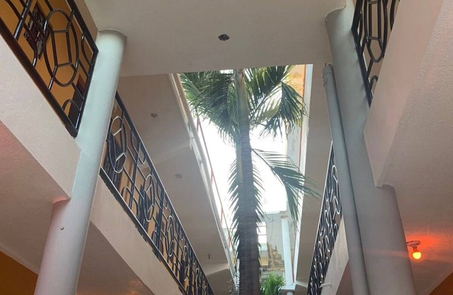 Eccentric Hotel in the heart of the city