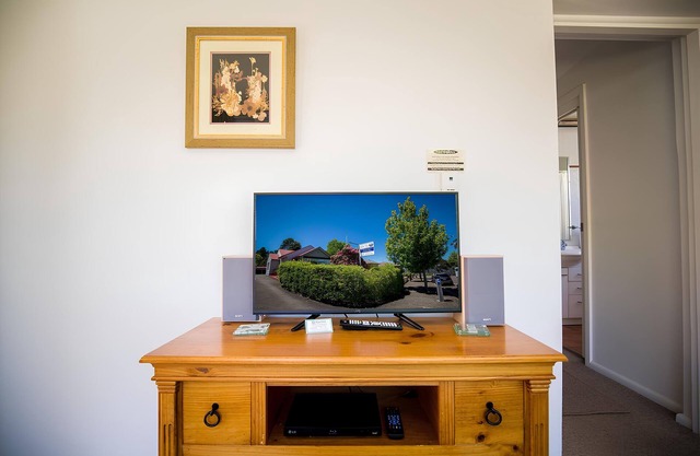 Echo Point Village - 2 Bedroom Villa - Queen