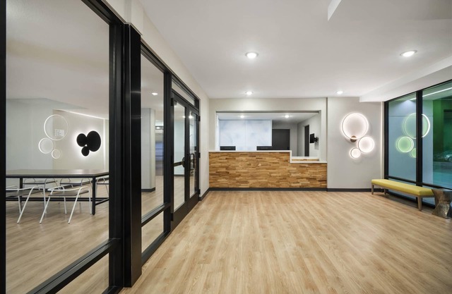 Echo Suites Extended Stay by Wyndham Atlanta-Conyers