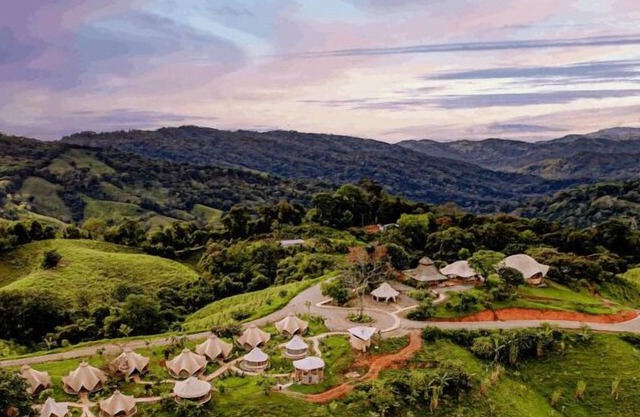 Eco Luxe Glamping Nest #11 - King Bed at Holos