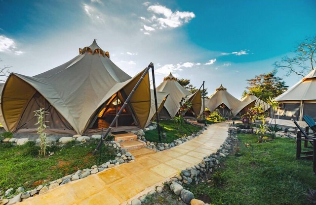 Eco Luxe Glamping Tent - 2 Queen Beds at Holos