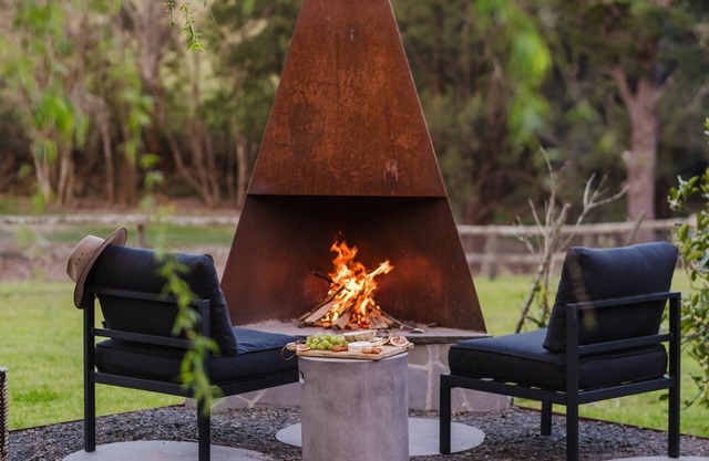 EKhaya - The Barn, Berry By Latitude South Coast