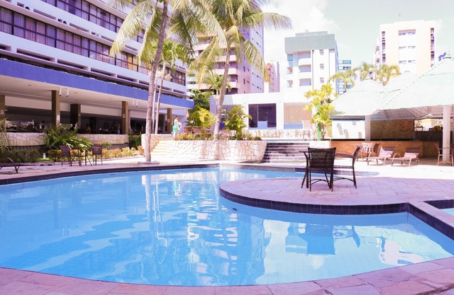 EL ARAM BEACH & CONVENTION