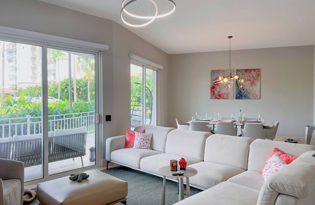 Elegant 4 BR Ground Floor unit at Puntarena