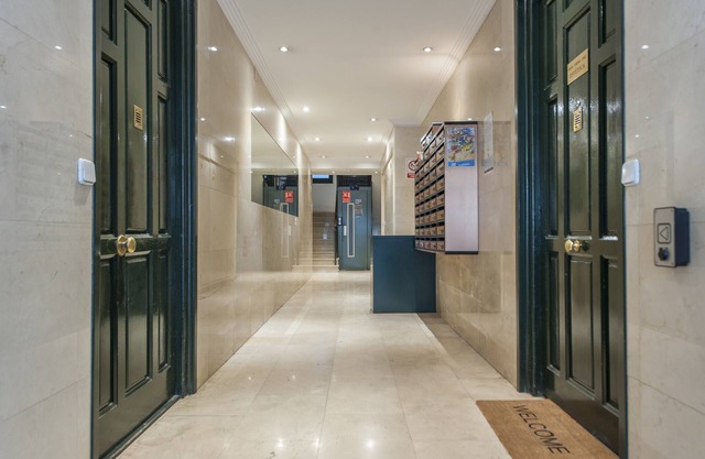 ELEGANTE APARTAMENTO EN BARRIO DE SALAMANCA