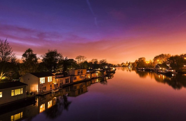 Elegant, bright flat, free parking | Pass the Keys