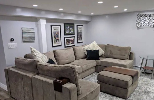 Elegant basement apartment 15min from JFK +Parking