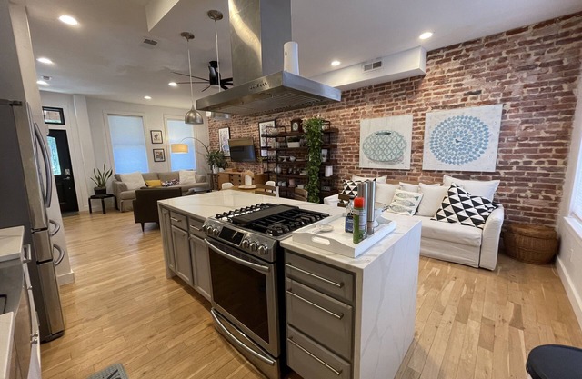 Trendy,Spacious Home w/Parking in Perfect Location