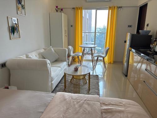 Elegant Escape , the complete home