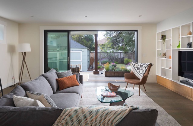 Elegant & Luxe 5BR Escape w/ Tiki Barn - Close to SF & Minutes to Piedmont/Grand