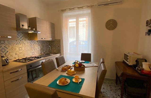 Elegante apartamento de tres habitaciones en Porto Torres