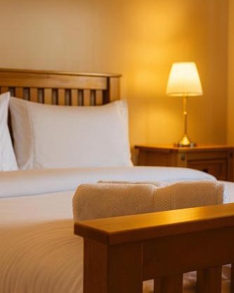 Elegant Vintage Stay Near Airport & NEC