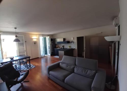 Elegante appartamento Tirrenia