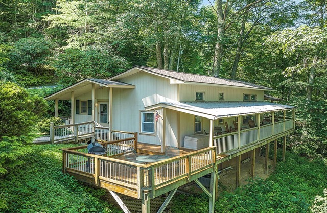 Entorno tranquilo, bañera de hidromasaje, vista, Creek - 4wd en invierno