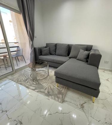 Endless Summer Apartment House W7