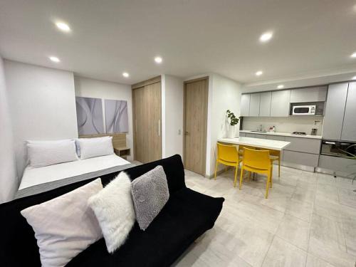 Enjoy amazing loft El Poblado 1508