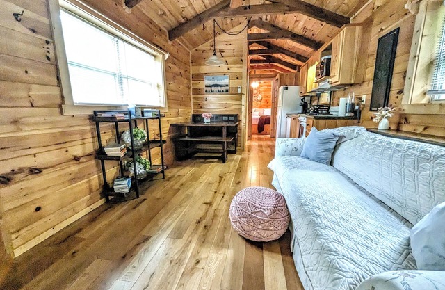 Enjoy the serenity of this charming getaway in Hendersonville, NC