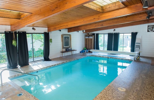 Entire Historic Home on Iconic 8th St w/ heated indoor pool