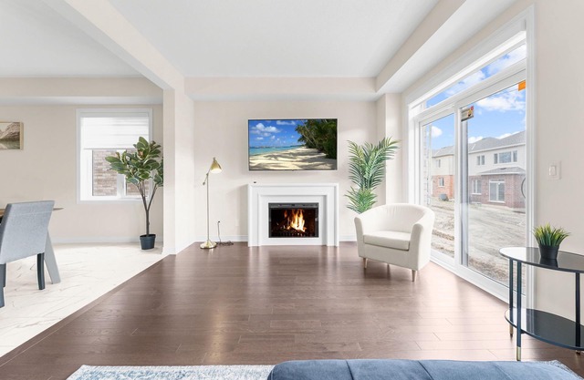 Entire Home Get Away/65"TV/PingPong/9Bed/3 Parking