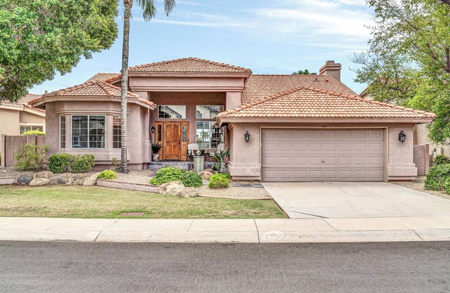 Entire Home in Arrowhead Ranch on the Legends Golf Course