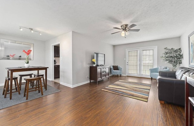 Entire home near Fort Campbell, KY*Gate 4*