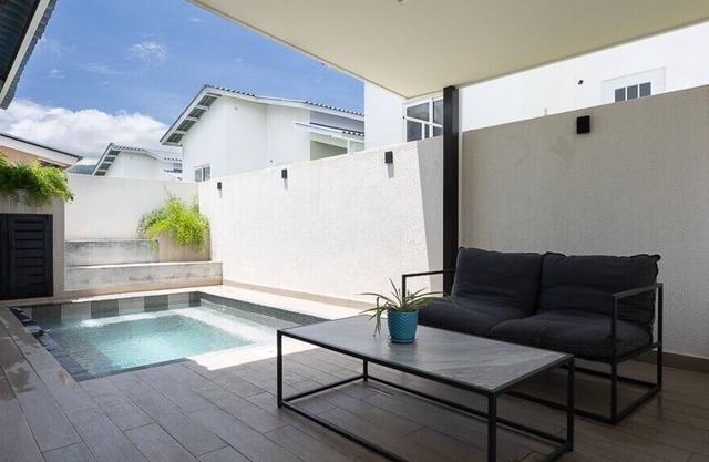 La búsqueda de la casa de playa perfecta en Playa Dorada ha terminado