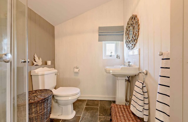 Eryl - Cuatro Habitaciones Casa, Capacidad 6