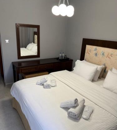 ESPERIA Drama HOTEL