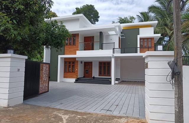 Ethereal Retreat 4-bedroom villa in delightful Chengannur with WiFi, AC