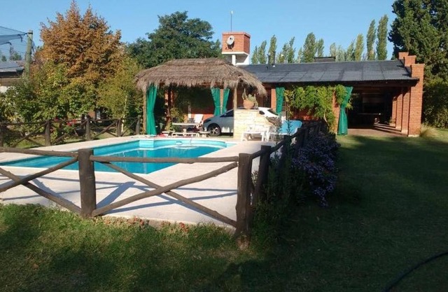 Excelente casa-quinta