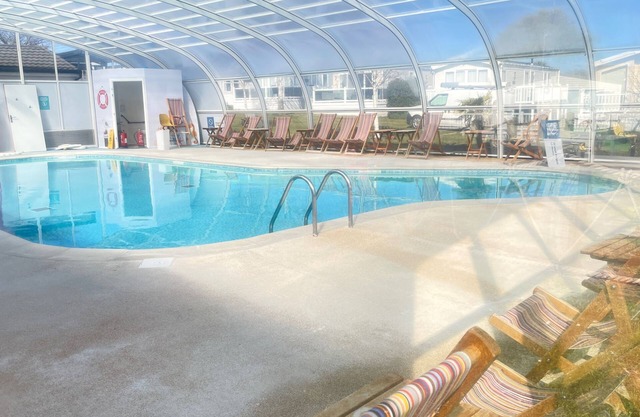 Luxury 2 Bedroom Caravan at Mersea Island Holiday