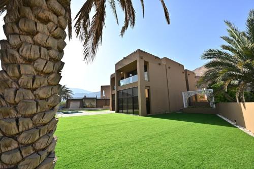 Exclusive Muscat Bay Villa with Private Pool
