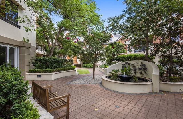 Executive style first floor apartment with loft